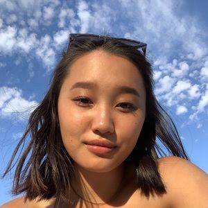 Meet your Posher, Isabella